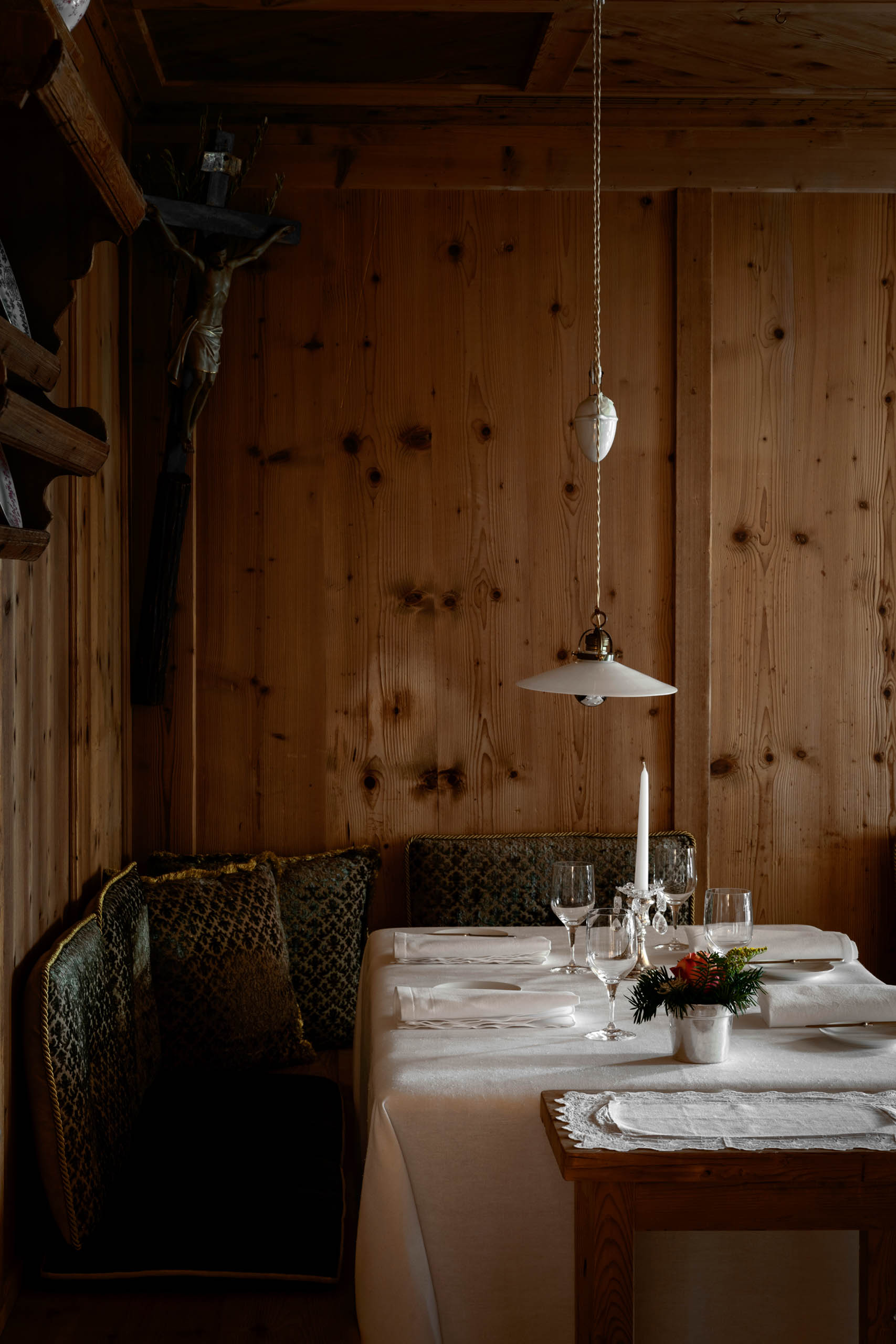 Suinsom Fine Dining Restaurant Tyrol Tyrol New 196
